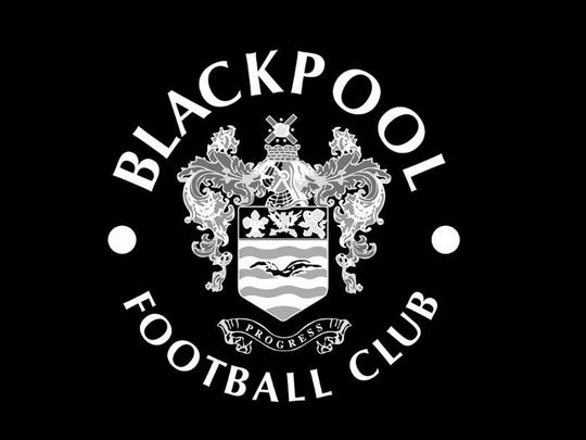 Blackpool-fan overleden na vechtpartij in kroeg met Burnley-fans