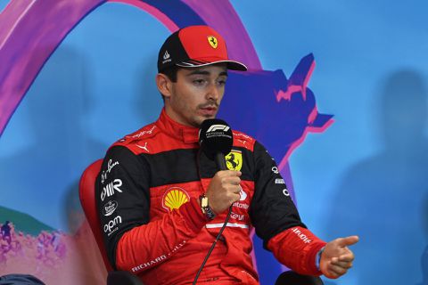 'Leclerc volgde parc fermé-regels niet op, stewards vragen Ferrari om uitleg'