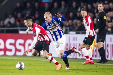 Topscorer Lozano pakt rode kaart en mist misschien topper tegen Feyenoord