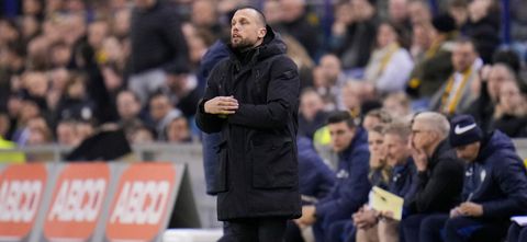 John Heitinga wil de 1e helft het liefst vergeten: 'Het was echt verschrikkelijk van onze kant'