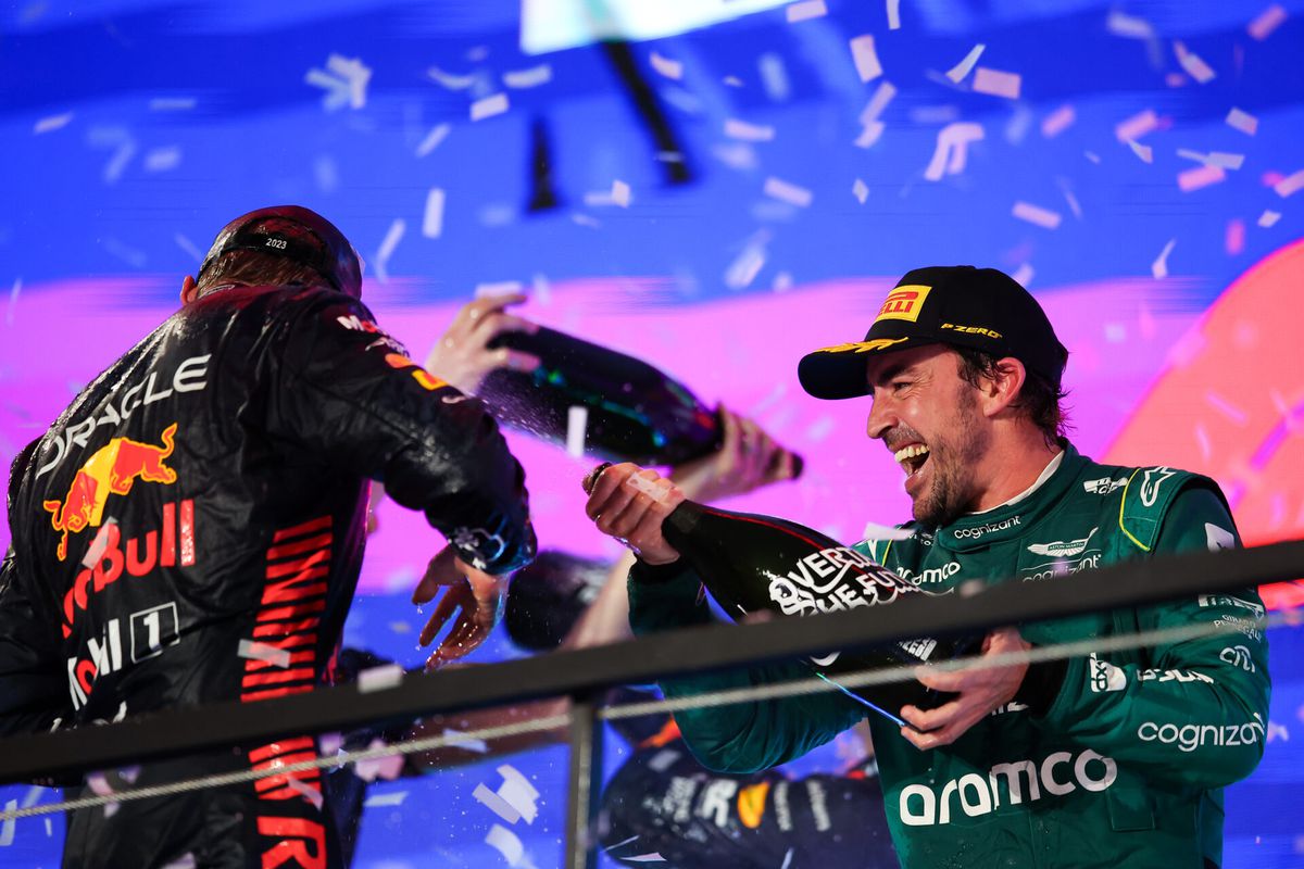 'Mercedes probeerde Fernando Alonso's podiumplek te jatten in Saoedi-Arabië'
