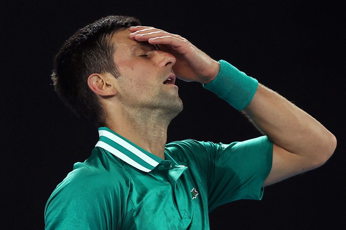 Novak Djokovic kan Roland Garros ook op zijn buik schrijven als hij zich niet laat vaccineren