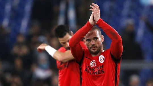Lichtpuntje voor Galatasaray in moeilijke week