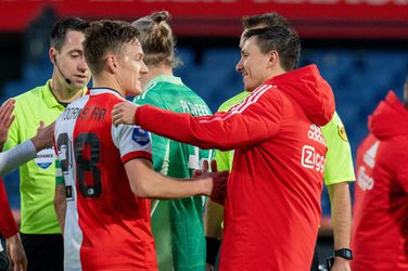 🎥 | Berghuis wijst Cor Pot aan als stoorzender Feyenoord: 'Door hem kwamen de frustraties'