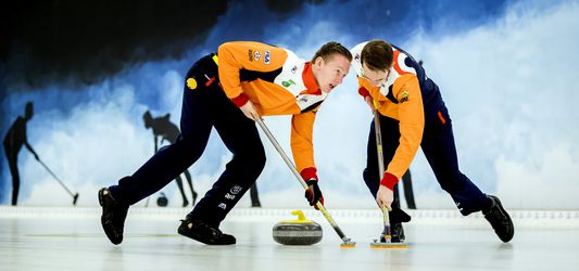 Eindelijk! Eerste zege op WK curling voor Nederland