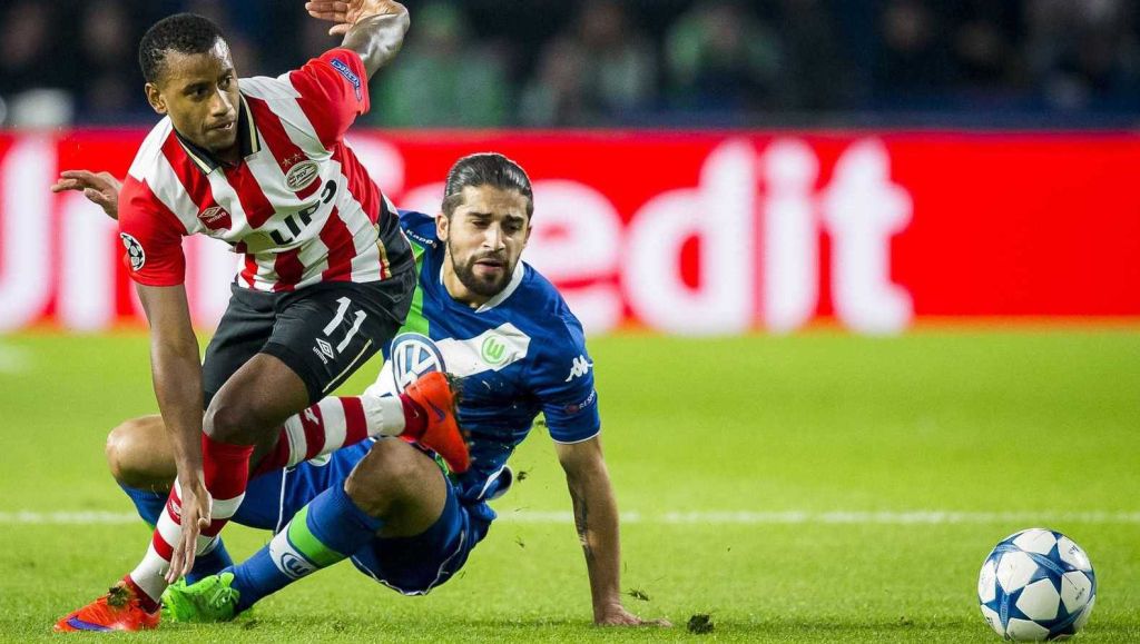 Narsingh terug bij PSV na blessure, Lestienne nog niet