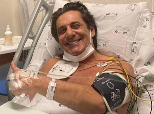 Oud-Portugees international Paulo Futre krijgt hartaanval bij begrafenis van zijn moeder