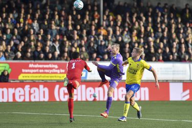 🎥 |  Wat gebeurt hier? FC Volendam na 10 minuten al op 0-2-voorsprong tegen Cambuur
