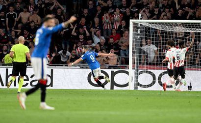 Blunder Ramalho kost miljoenen! PSV mist Champions League na pijnlijk verlies van Rangers