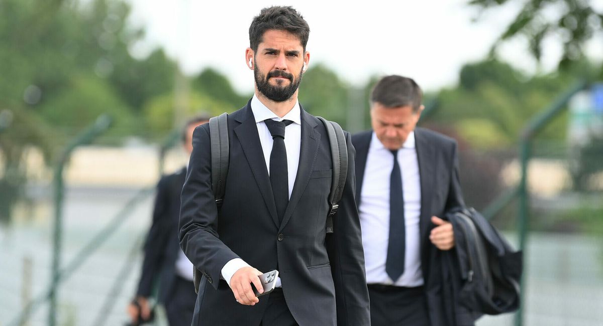 'AS Roma wil voor Isco gaan na vertrek Mkhitaryan'