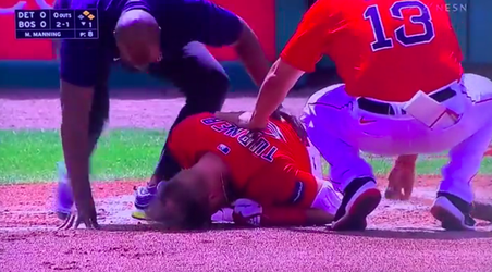 🎥 | MLB-routinier krijgt honkbal VOL in gezicht en verlaat al bloedend het veld