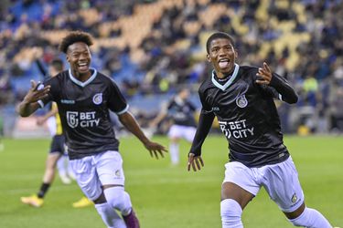 Fortuna Sittard-supporter moet springen na 9 punten in 3 duels van zijn cluppie