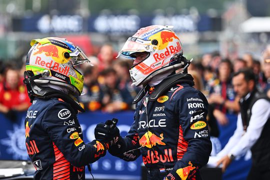 'Sergio Pérez moet na dit seizoen zijn zitje inleveren bij Red Bull'