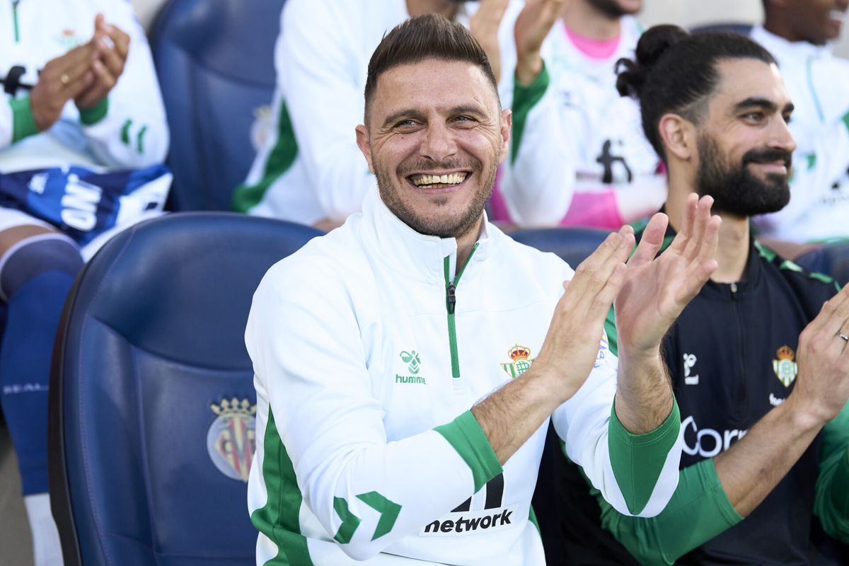 Real Betis-clublegende Joaquín (41) gaat na dit seizoen met voetbalpensioen