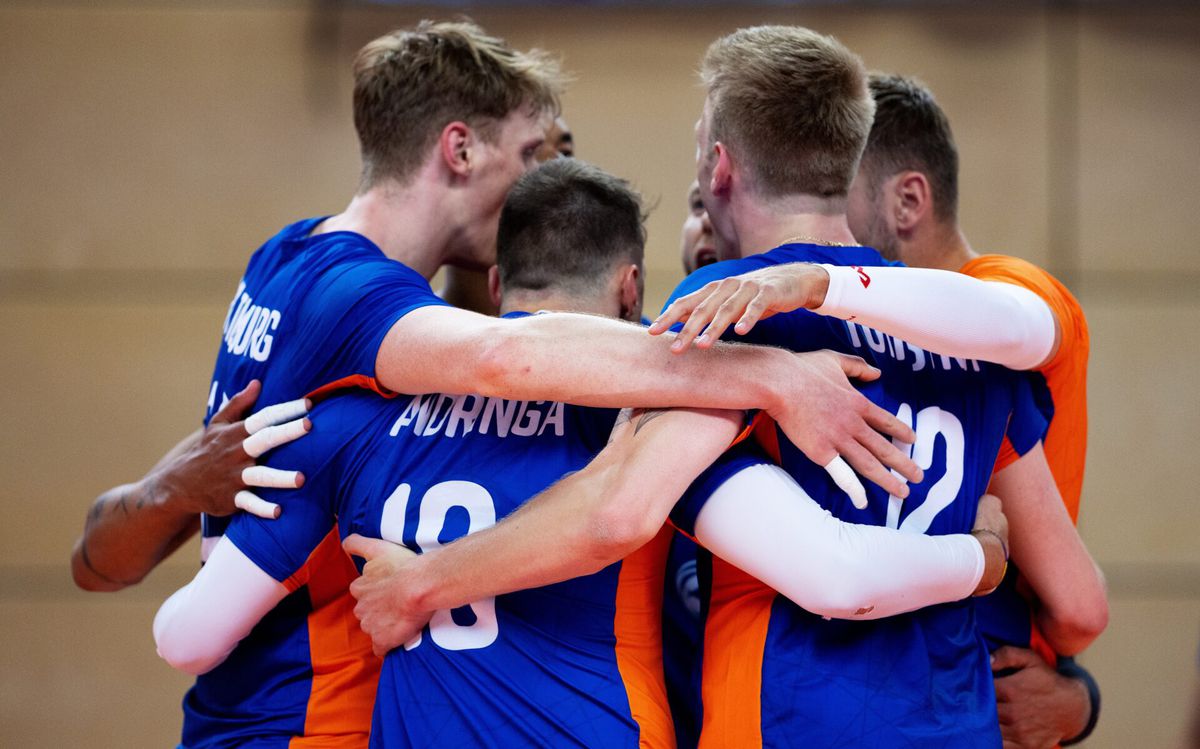 Nederlandse volleyballers winnen 3e duel in Nations League overtuigend van Duitsland