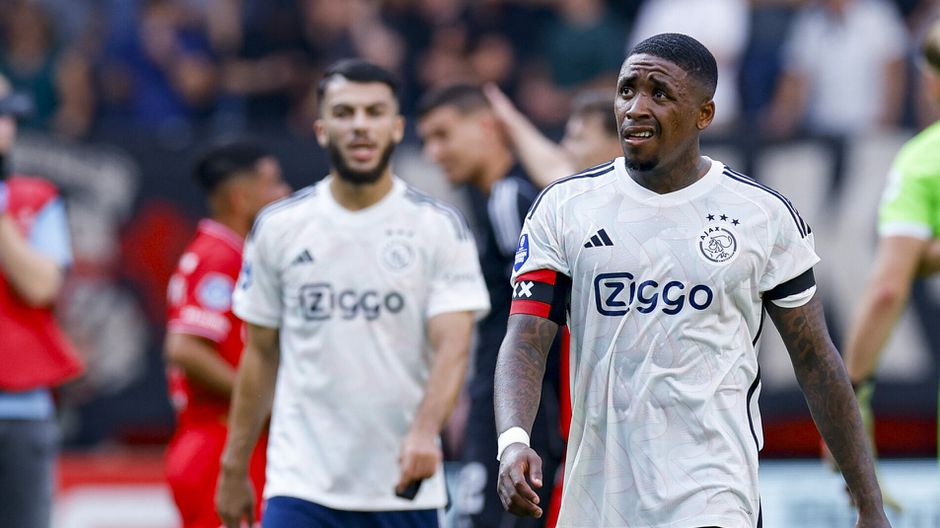 Dringende oproep aan Ajax: 'Ze moeten héél snel van aanvoerder wisselen'