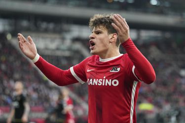 Waarom Milos Kerkez en Jasper Karlsson afwezig zijn in het uitduel met West Ham United