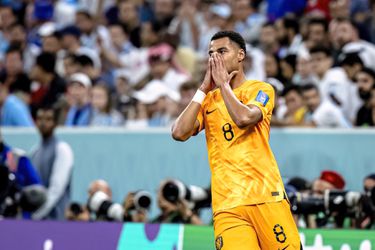 'Gakpo-transfer naar Engeland op een haar na rond: Liverpool doet miljoenenbod'