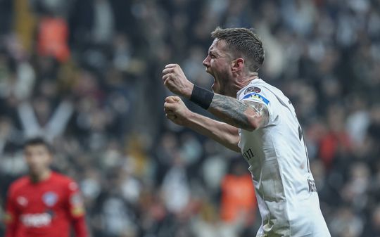 Dit bedrag betaalt Manchester United aan Besiktas om Wout Weghorst te huren