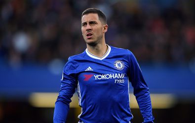 Hazard terug op trainingsveld bij Chelsea