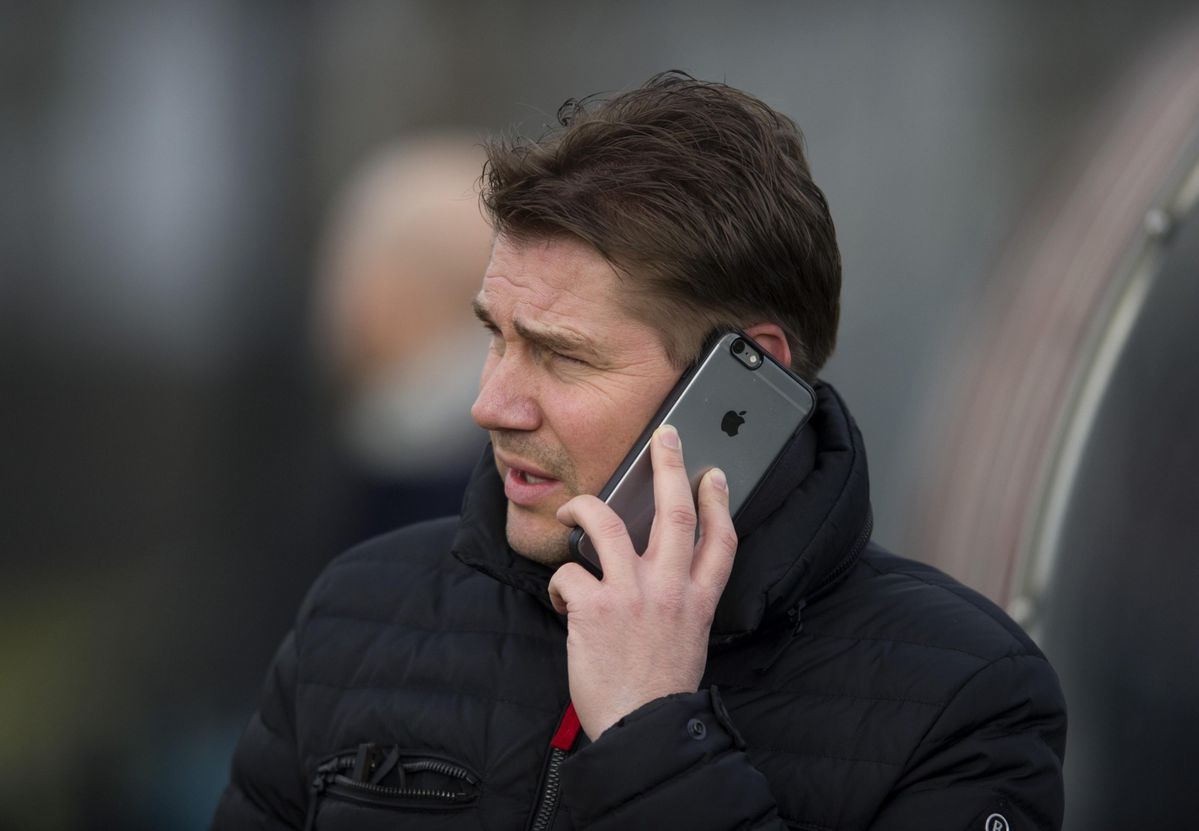 AZ-directeur Huiberts snapt geen snars van Feyenoord en PSV