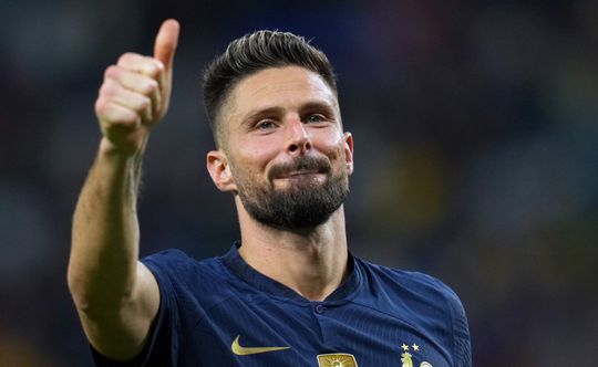 Olivier Giroud deed op WK alsof hij geen Engels sprak om shirt niet te hoeven ruilen