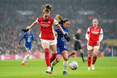 🎥 | Vivianne Miedema verliest met Arsenal FA Cup-finale op pijnlijke wijze