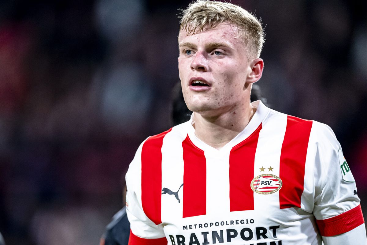 Branthwaite maakt het seizoen 'gewoon' af bij PSV, ondanks interesse van AS Roma