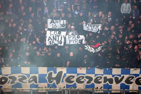 Heerenveen wil landelijk stadionverbod voor daders vuurwerkactie bij AZ: 'We zijn enorm boos!'