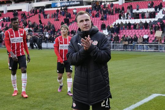 Gaat Mario Götze zijn lievelingstrainer Roger Schmidt achterna? 'De trainer is het allerbelangrijkste'