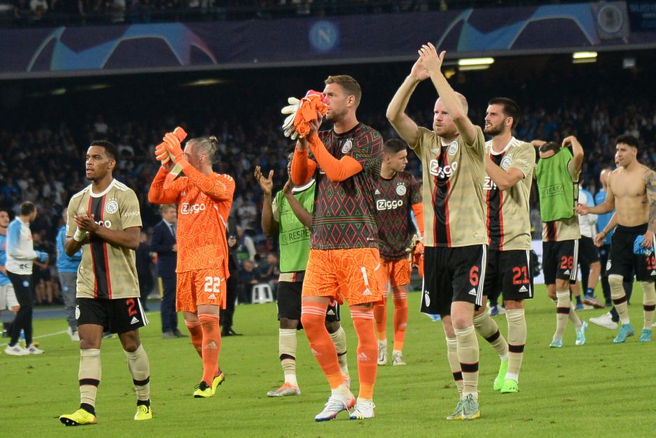 Op deze manier(en) overwintert Ajax alsnog in de Champions League