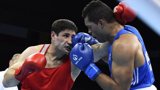 Scan in plaats van zilver voor bokser