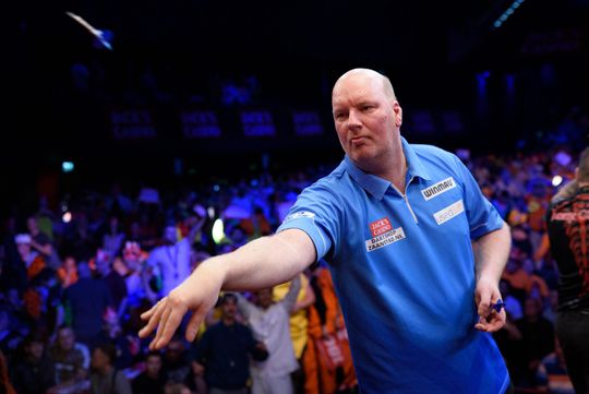 Vincent van der Voort wurmt zich op PC Finals langs Andy Boulton