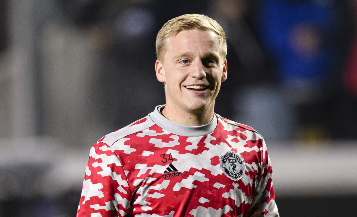 Donny van de Beek krijgt belangrijke rol bij basisplaats tegen Villarreal