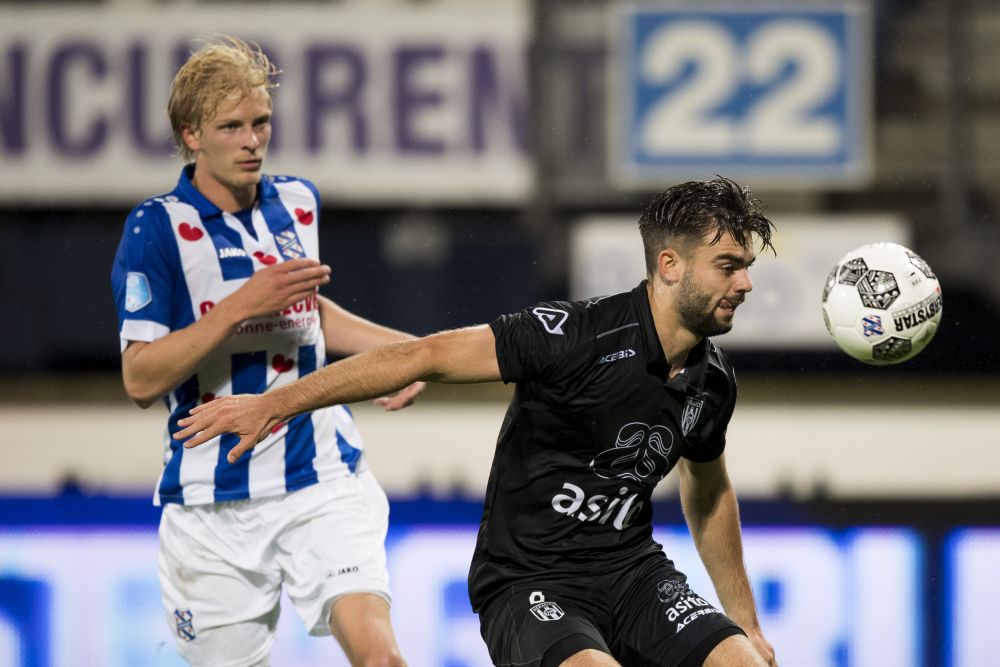 Debutant Mihailovic redt punt voor Heerenveen tegen Heracles