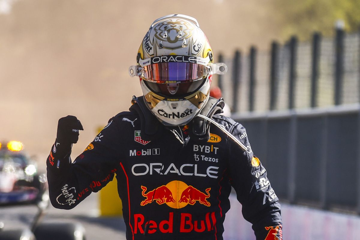 Pakt Max Verstappen zijn 2e wereldtitel in Singapore? Check hier hoe laat hij in actie komt
