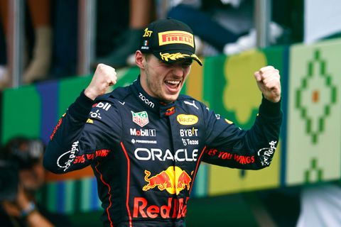 Max Verstappen na duel met Mercedes in Mexico: ‘Ze waren er nooit voorbij gekomen’