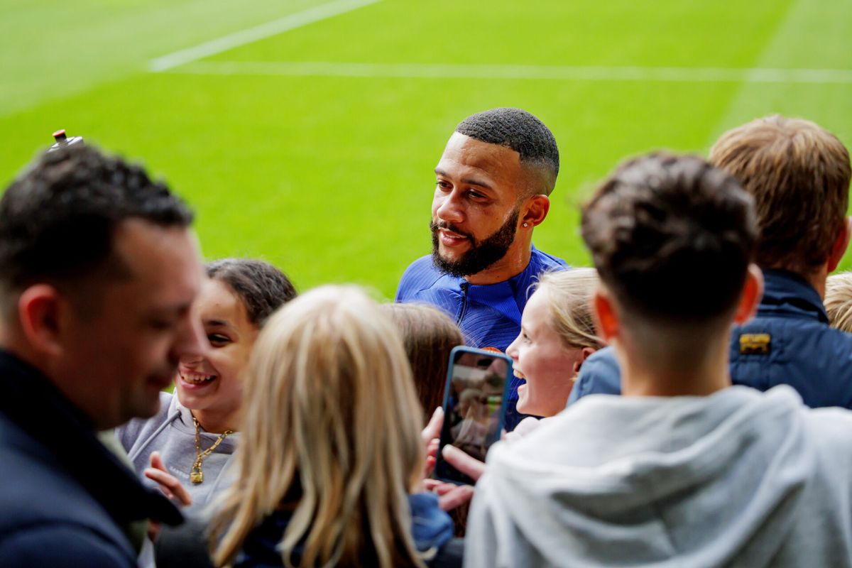 Memphis Depay denkt nog te kunnen slagen bij FC Barcelona: 'Ik ben geen wegloper'