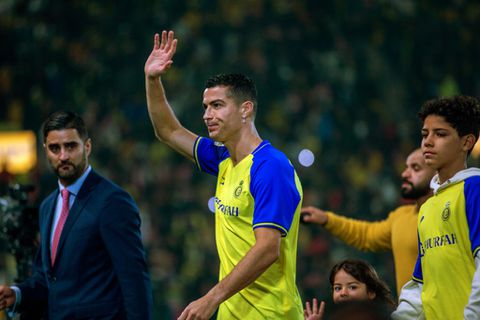 Cristiano Ronaldo moet debuut bij Al-Nassr mogelijk uitstellen door schorsing, maar Saudi-Arabië beslist