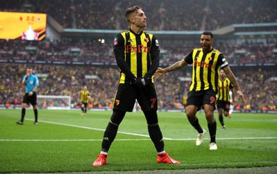Supersub Deulofeu schiet Watford na waanzinnige comeback naar FA Cup-finale (video's)