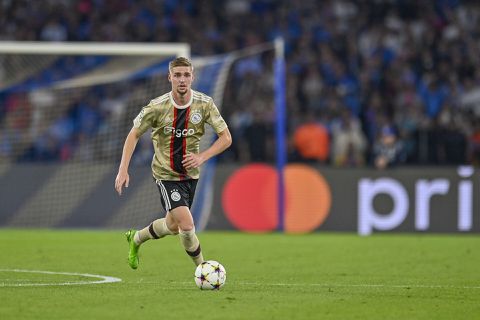 Taylor, Rensch en Álvarez terug bij Ajax voor Champions League-topper tegen Liverpool