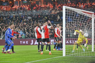 🎥 | Check de eigen kopgoal van Javairô Dilrosun bij Feyenoord tegen AZ