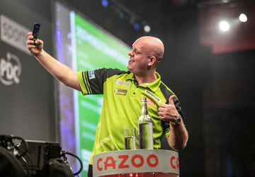 🎶 | Uitspraak 'Lik mijn reet' van Michael van Gerwen is omgezet in memetechno banger