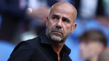 🎥 | Wie staat er volgend seizoen aan het roer bij Ajax? 'Peter Bosz weer in beeld'