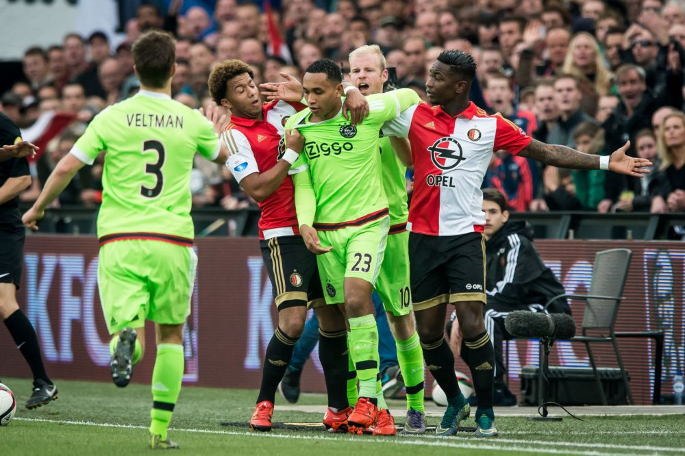 Hongerige hyena's in de subtop jagen op Feyenoord