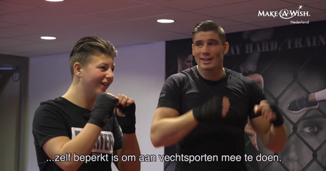 Rico Verhoeven laat wens 14-jarige Gino met hartafwijking uitkomen (video)