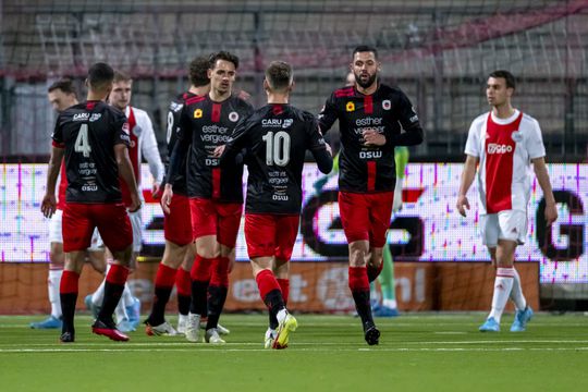 Droogte Dallinga voorbij: Excelsior-spits maakt zijn 1e goal van 2022 tegen Jong Ajax
