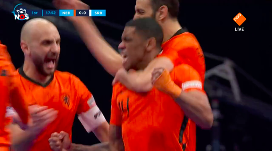 🎥 | Ziggo Dome ontploft na openingstreffer Jordany Martinus tegen Servië