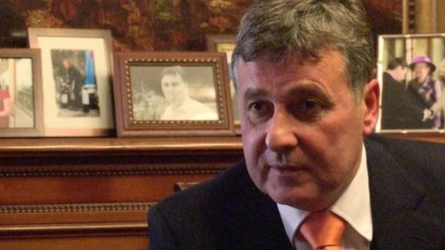 Voormalig directeur Blackpool mag nooit meer in Engeland werken na forse aanklacht