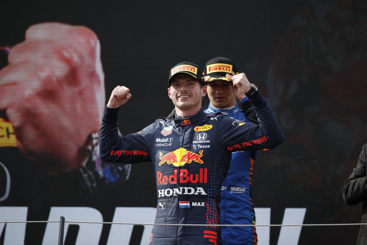 Max Verstappen kan zondag Michael Schumacher evenaren door Australië af te vinken